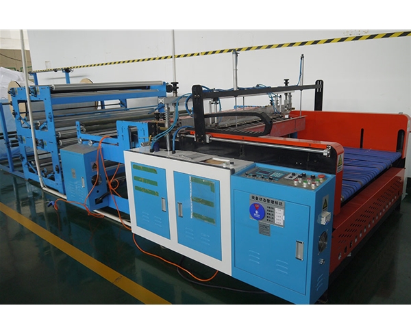 珍(zhēn)珠棉加工(gong)車間