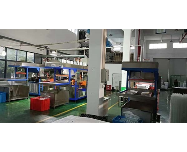 吸塑車(che)間一角