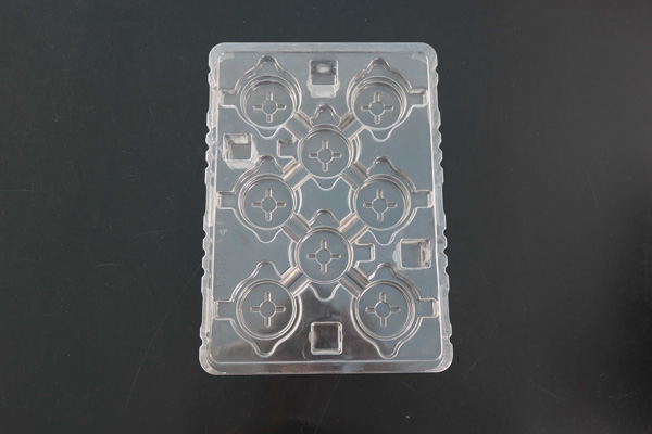 汽(qì)車零部件(jiàn)吸塑包裝(zhuang)-方立包裝(zhuang)紙箱-汽車(che)零部件吸(xī)塑包裝價(jià)格